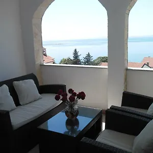 Mirta Apartmán